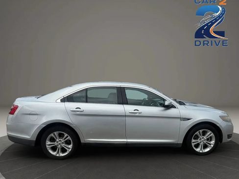 Used 2015 Ford Taurus SEL FWD image 5