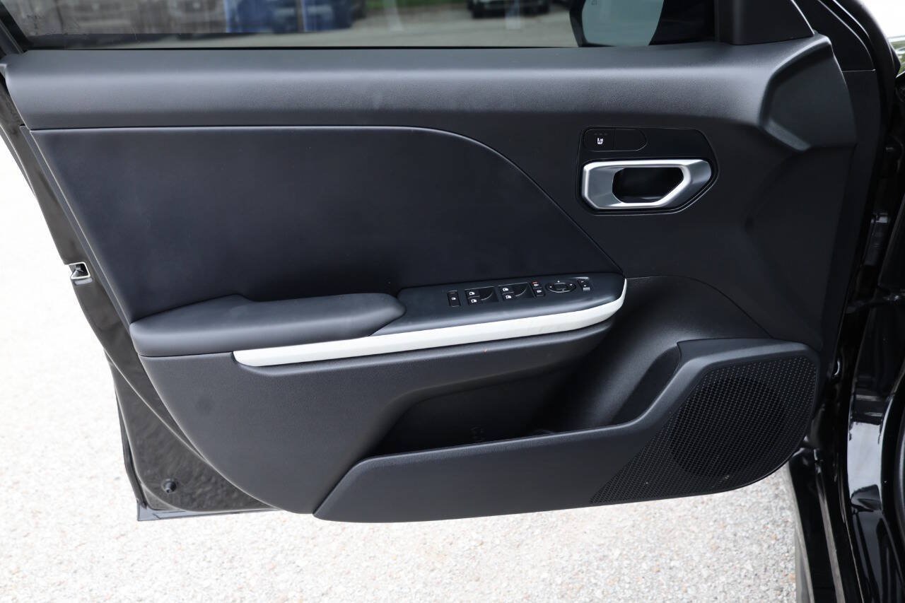 Used 2026 Kia K4 GT-Line FWD image 12