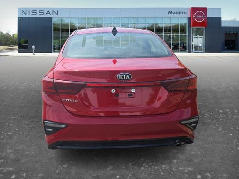 Used 2021 Kia Forte LXS FWD image 6