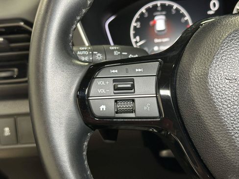 Certified 2023 Honda Pilot Touring image 25