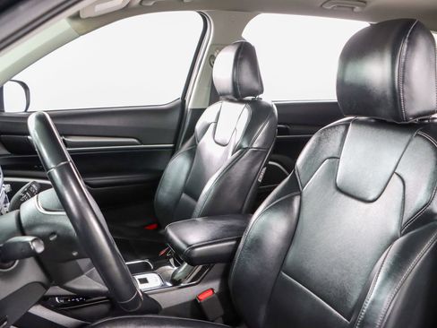 Used 2022 Kia Telluride LX AWD/4WD image 23