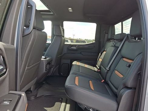 New 2026 GMC Sierra 1500 AT4 w/ Technology Package AWD/4WD image 6