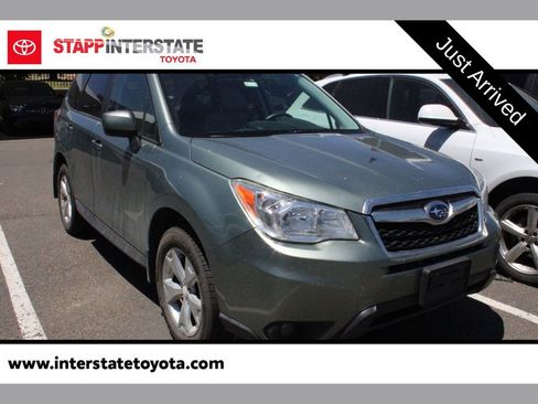 Used 2016 Subaru Forester 2.5i Premium AWD/4WD image 1