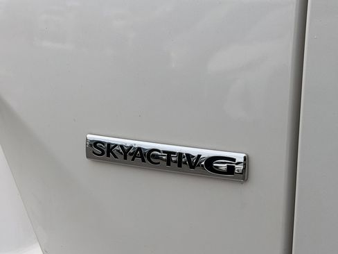 Used 2021 MAZDA CX-9 Signature image 11