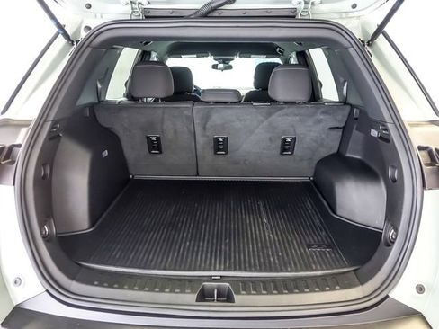 Used 2025 Chevrolet Equinox LT w/ Midnight Edition image 28