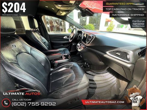 Used 2019 Chrysler Pacifica Touring-L w/ Advanced Safetytec Group FWD image 13