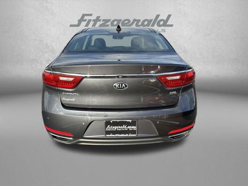 Used 2017 Kia Cadenza Limited image 6