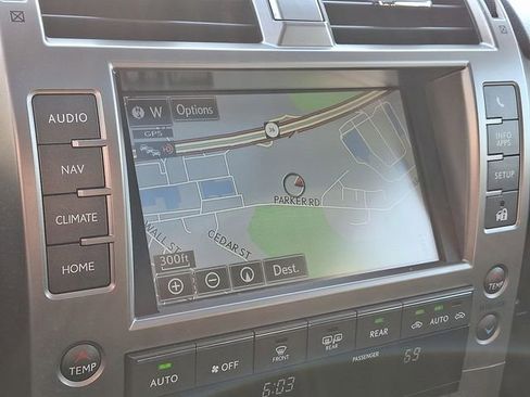 Used 2018 Lexus GX 460 Premium w/ Premium Package AWD/4WD image 18