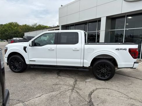 Used 2025 Ford F150 Lariat w/ Equipment Group 502A High AWD/4WD image 4