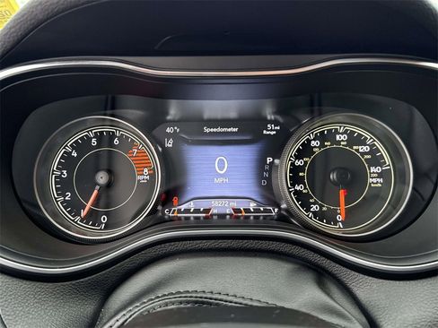 Used 2021 Jeep Cherokee Latitude Lux w/ Comfort/Convenience Group image 22