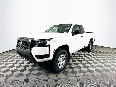 New 2026 Nissan Frontier S image 5