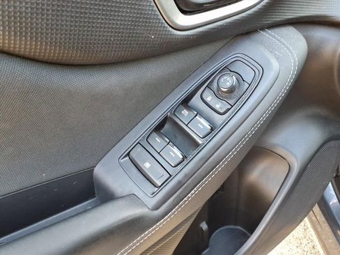 Used 2020 Subaru Forester w/ Alloy Wheel Package image 17