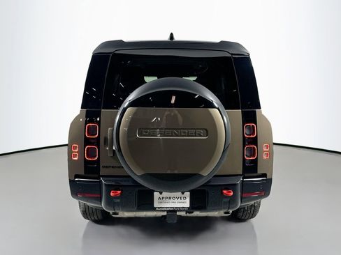 Used 2025 Land Rover Defender 130 X image 6