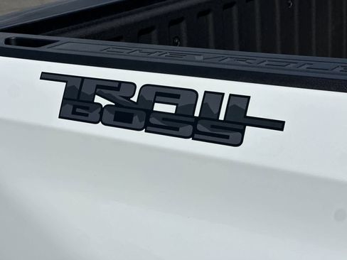 New 2026 Chevrolet Silverado 1500 LT Trail Boss AWD/4WD image 27
