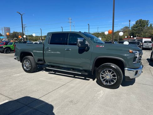 New 2026 Chevrolet Silverado 2500 LTZ w/ LTZ Premium Package image 2