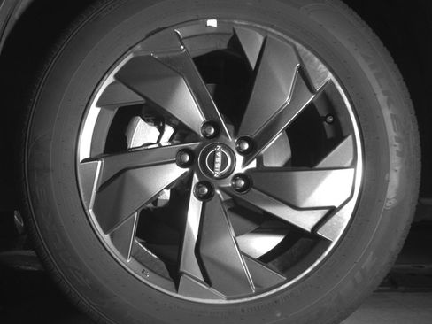 Used 2025 Nissan Rogue SV image 12