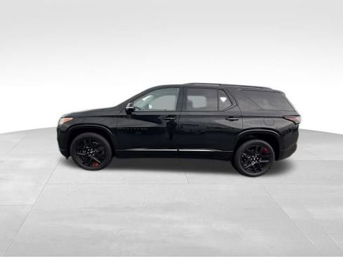 Used 2019 Chevrolet Traverse Premier w/ Redline Edition AWD/4WD image 3