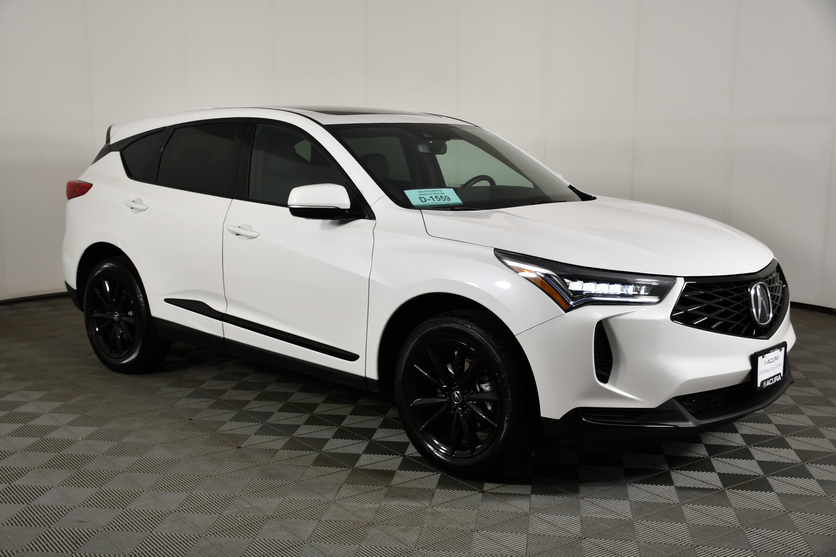 Used 2025 Acura RDX SH-AWD image 4