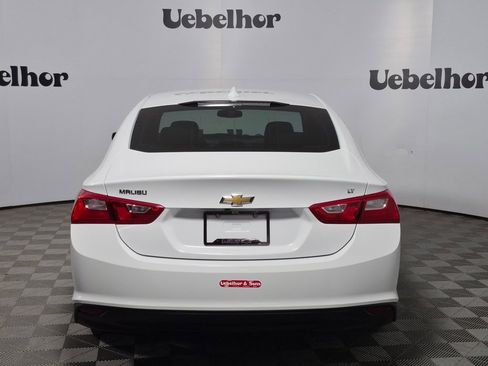 Used 2017 Chevrolet Malibu LT w/ Leather Package image 6