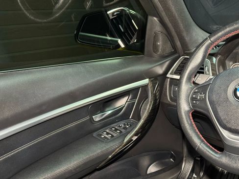 Used 2018 BMW 328d Sedan image 25