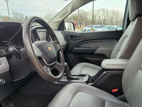 Used 2020 Chevrolet Colorado W/T w/ WT Convenience Package image 13