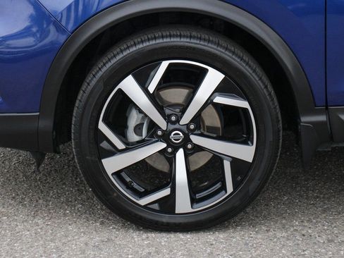 Used 2020 Nissan Rogue Sport SL w/ Premium Package image 44