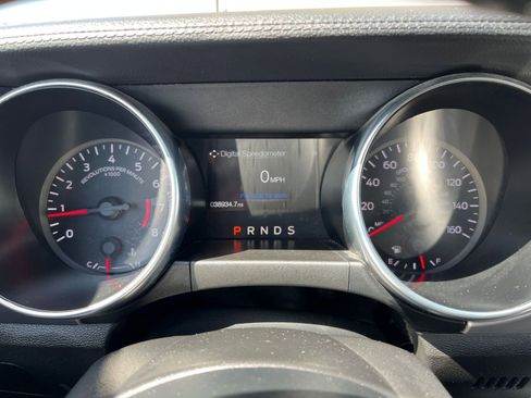 Used 2023 Ford Mustang Premium image 39