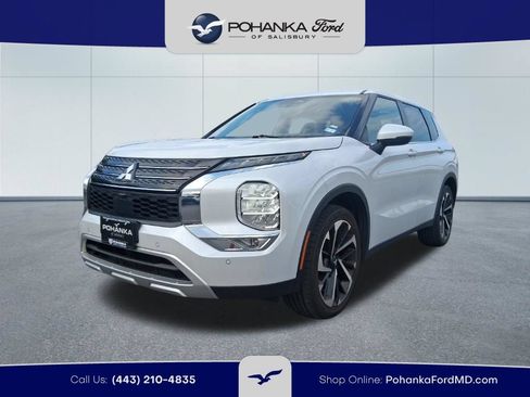 Used 2024 Mitsubishi Outlander SE FWD image 1