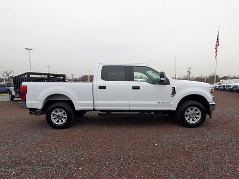 Certified 2022 Ford F250 XLT image 2