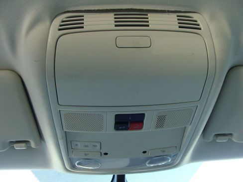 Used 2014 Volkswagen CC R-Line image 29