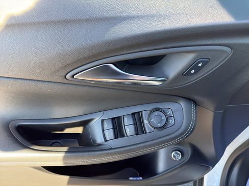 Used 2024 Buick Encore GX Preferred image 10