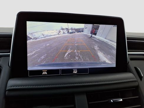 Used 2021 Chevrolet Tahoe Z71 image 21