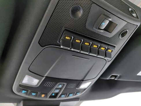 Used 2021 Ford F350 Platinum w/ Tremor Off-Road Package image 47