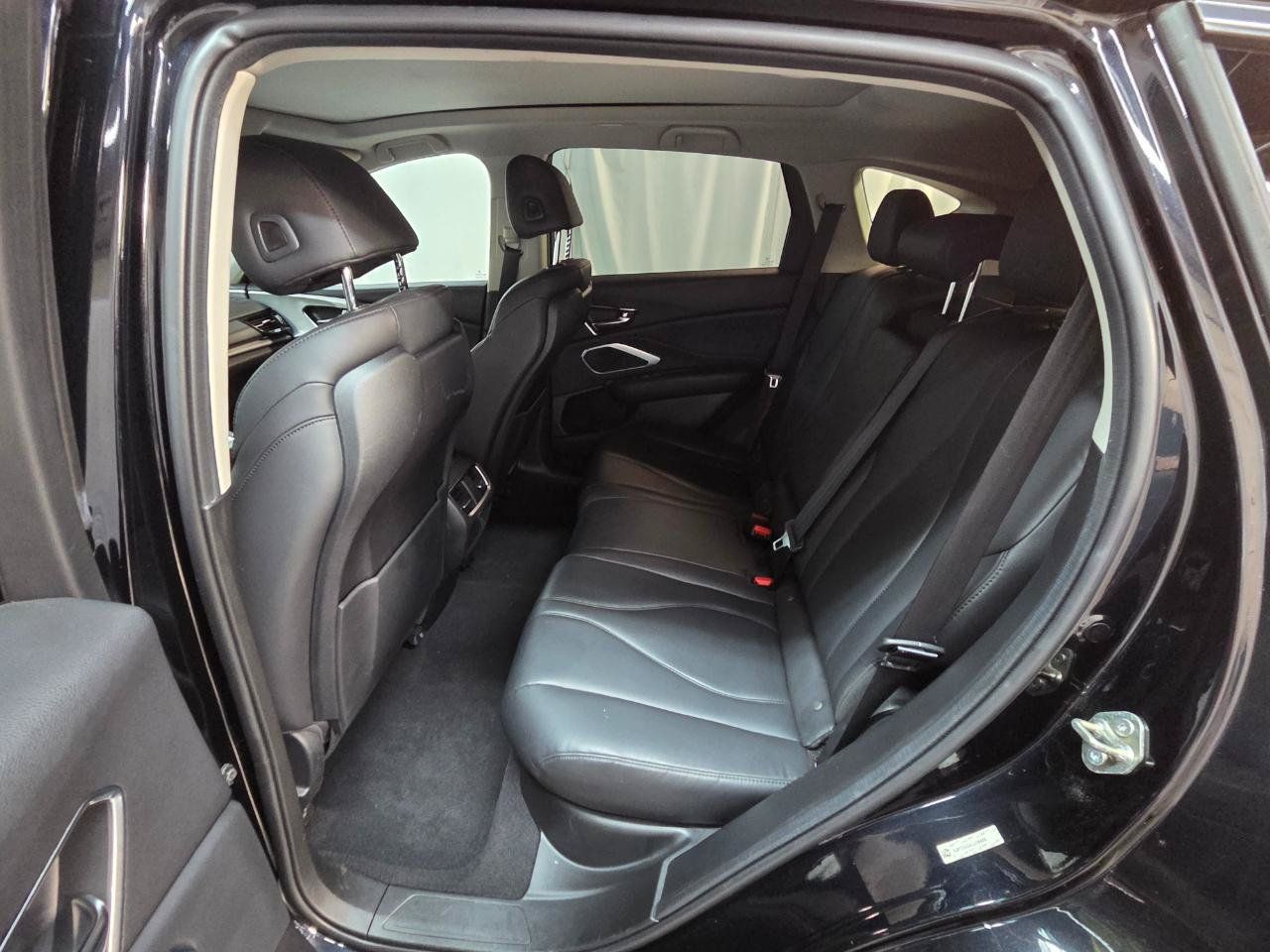 Used 2020 Acura RDX AWD image 16