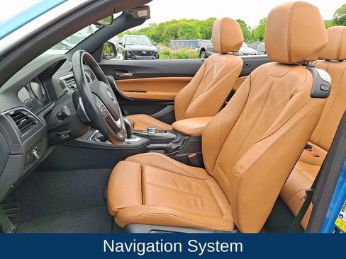 Used 2020 BMW 230i Convertible w/ Premium Package RWD image 2