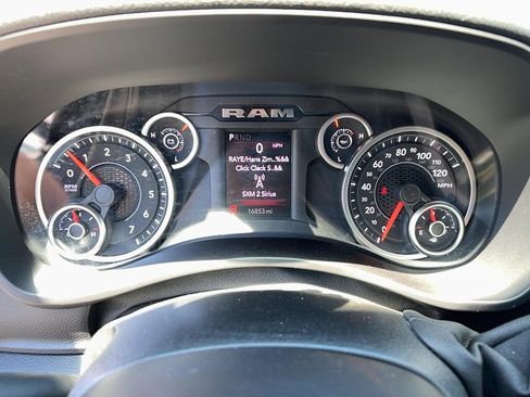 Used 2025 RAM 2500 Big Horn AWD/4WD image 17