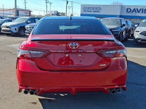 Used 2021 Toyota Camry XSE image 5