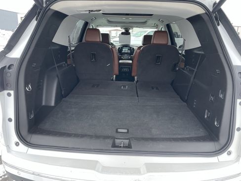 Used 2019 Chevrolet Traverse High Country image 9