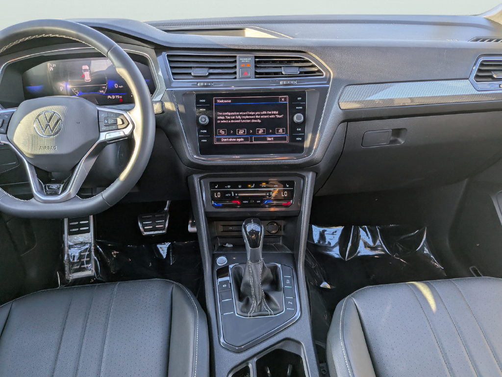 Certified 2023 Volkswagen Tiguan SE R-Line FWD image 14