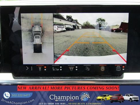 Used 2025 GMC Sierra 1500 SLT w/ SLT Premium Plus Package AWD/4WD image 18