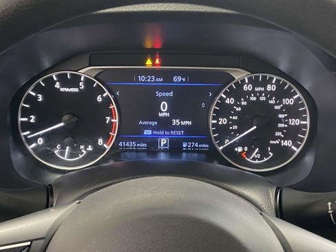 Used 2024 Nissan Altima 2.5 SV image 25