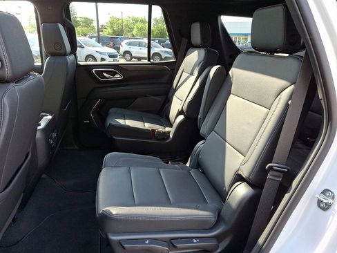 Certified 2023 Chevrolet Tahoe Z71 w/ Luxury Package AWD/4WD image 20
