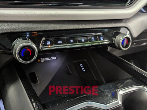 Used 2025 Chevrolet Silverado EV RST AWD/4WD image 26
