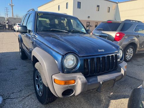 Used 2004 Jeep Liberty Sport w/ PWR Convenience Group image 1