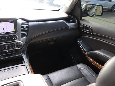 Used 2019 Chevrolet Tahoe Premier image 16
