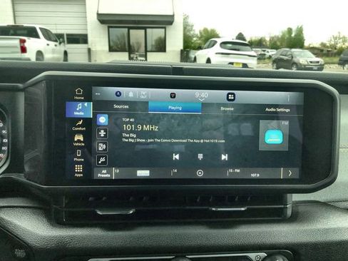 Used 2025 Jeep Wrangler Unlimited Sport AWD/4WD image 16