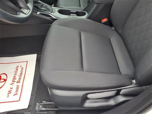 Used 2024 Toyota Corolla LE image 14