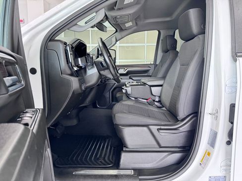 Certified 2024 Chevrolet Silverado 2500 LT image 8