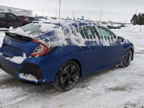 Used 2017 Honda Civic EX image 3