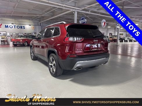 Certified 2021 Jeep Cherokee Limited w/ Elite Package image 3